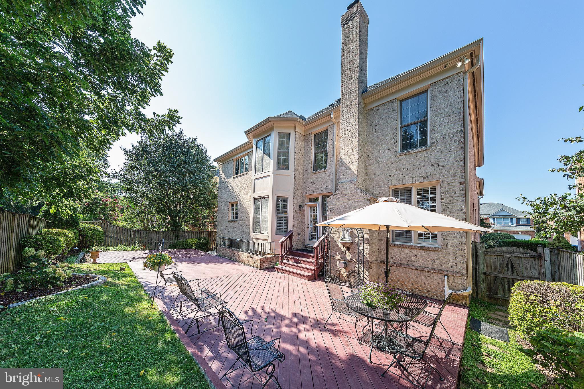LAMBIANCE OF MCLEAN - Residential