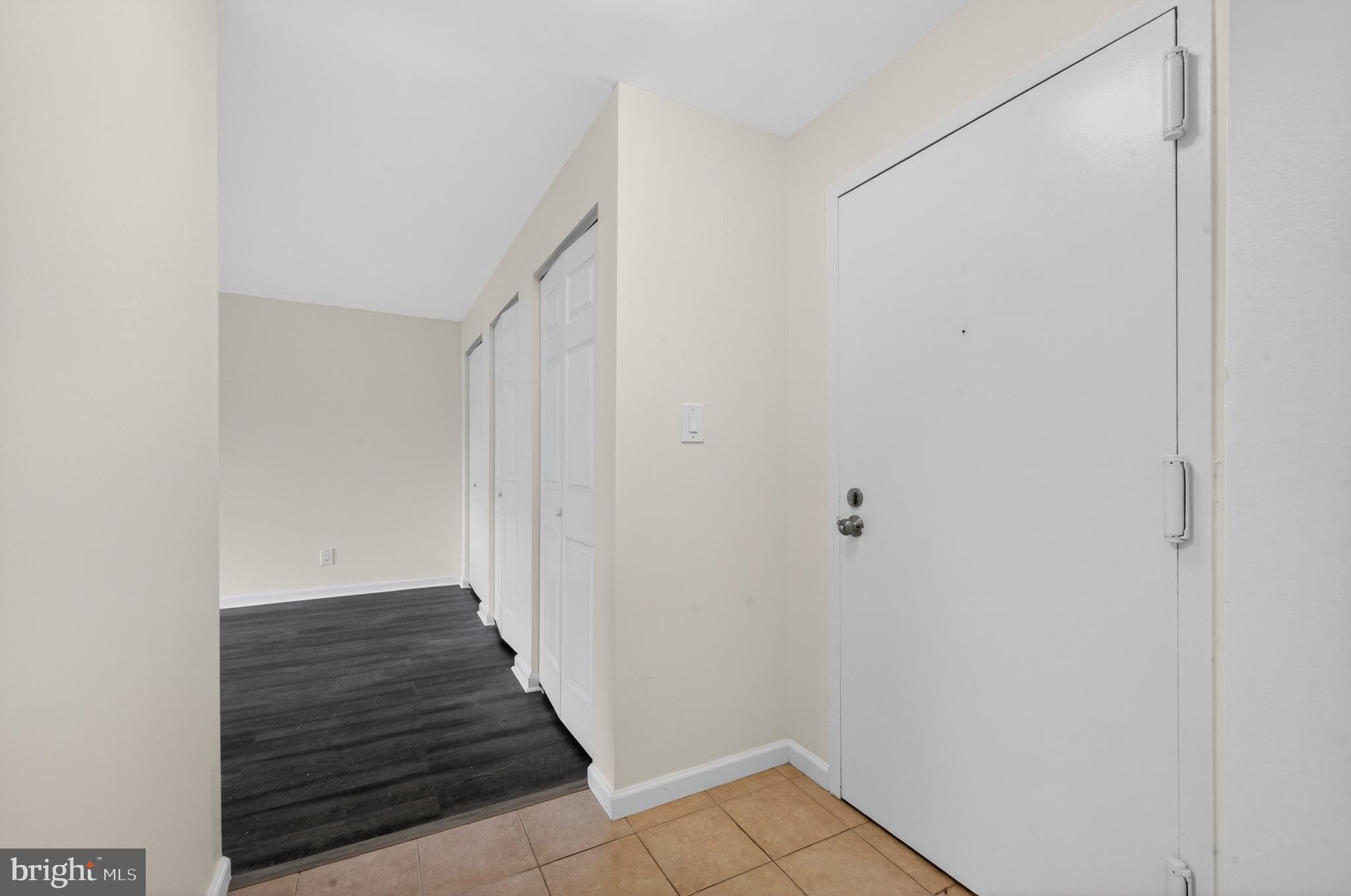 WOODLAKE TOWERS - Residential
