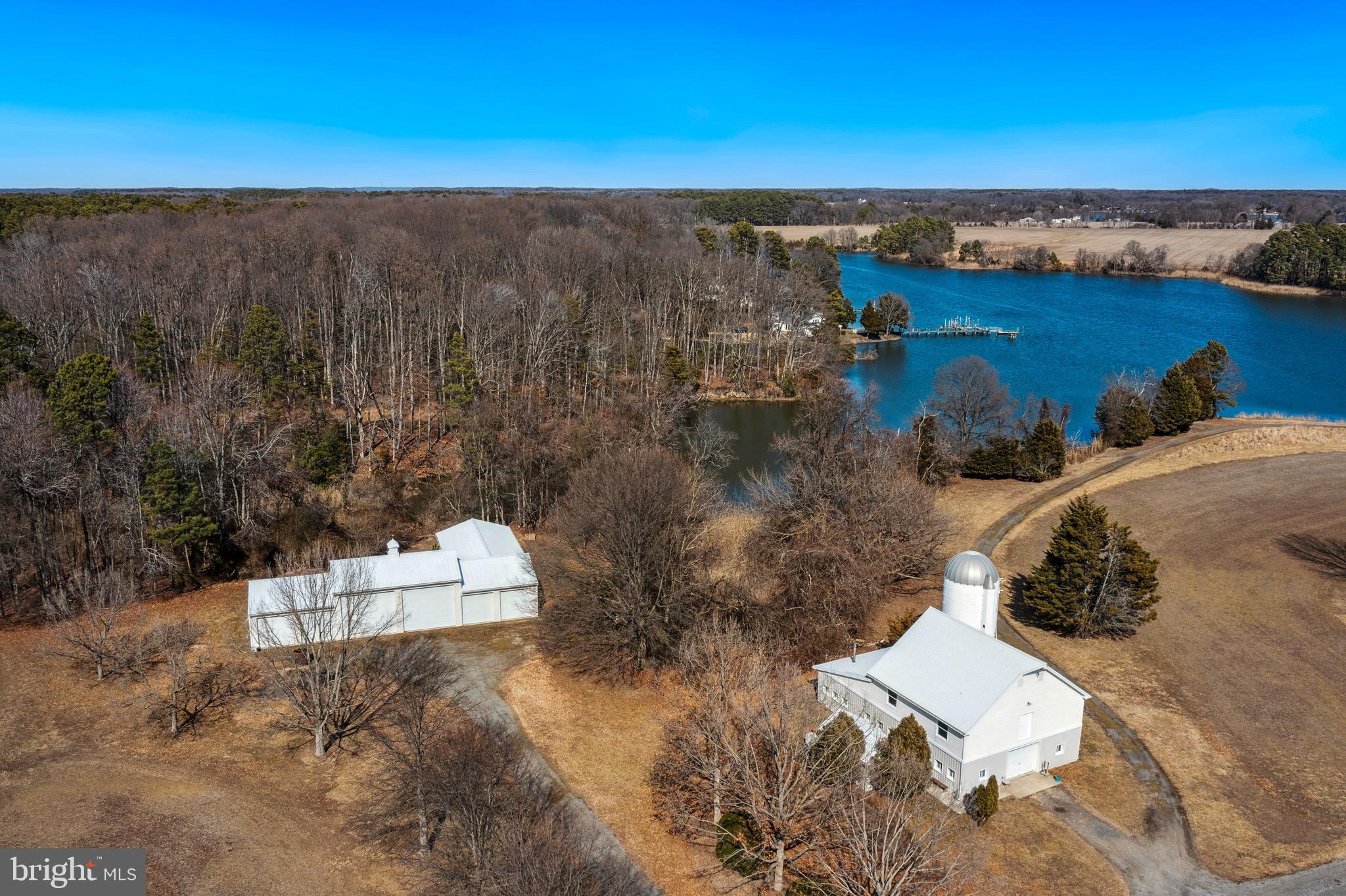 PINEY NECK - Farm