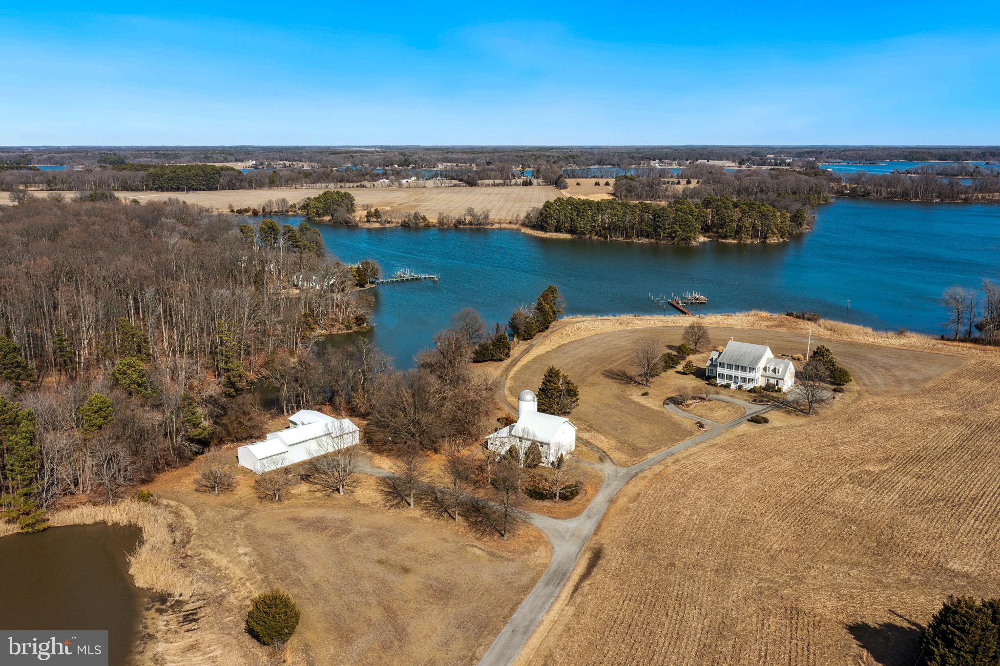 PINEY NECK - Farm