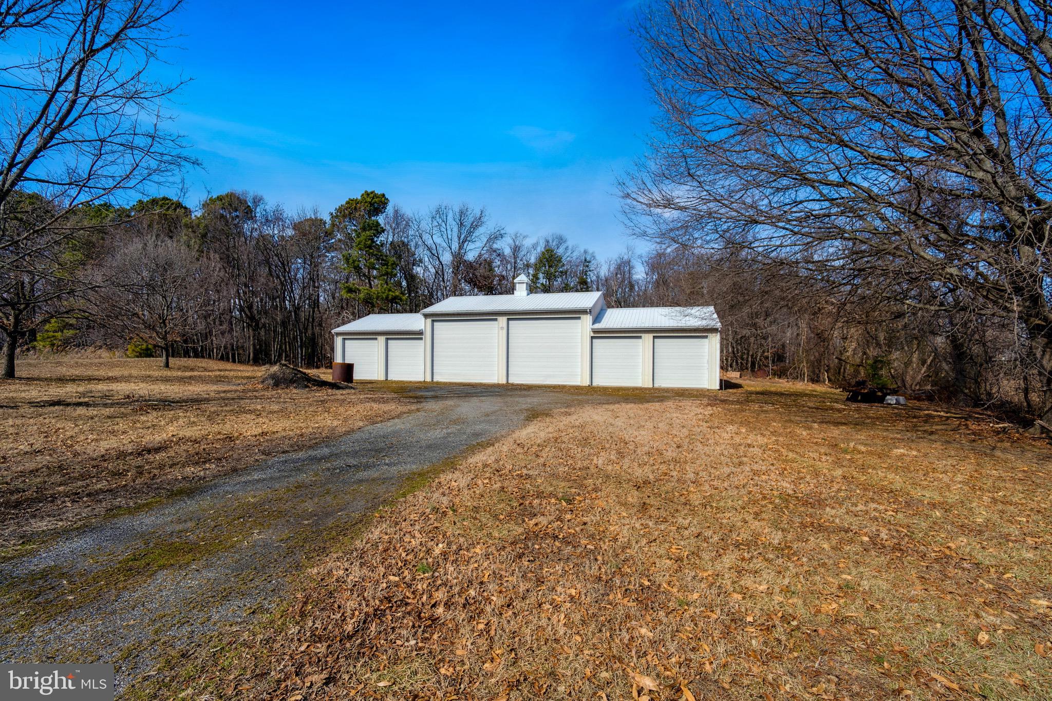 PINEY NECK - Farm