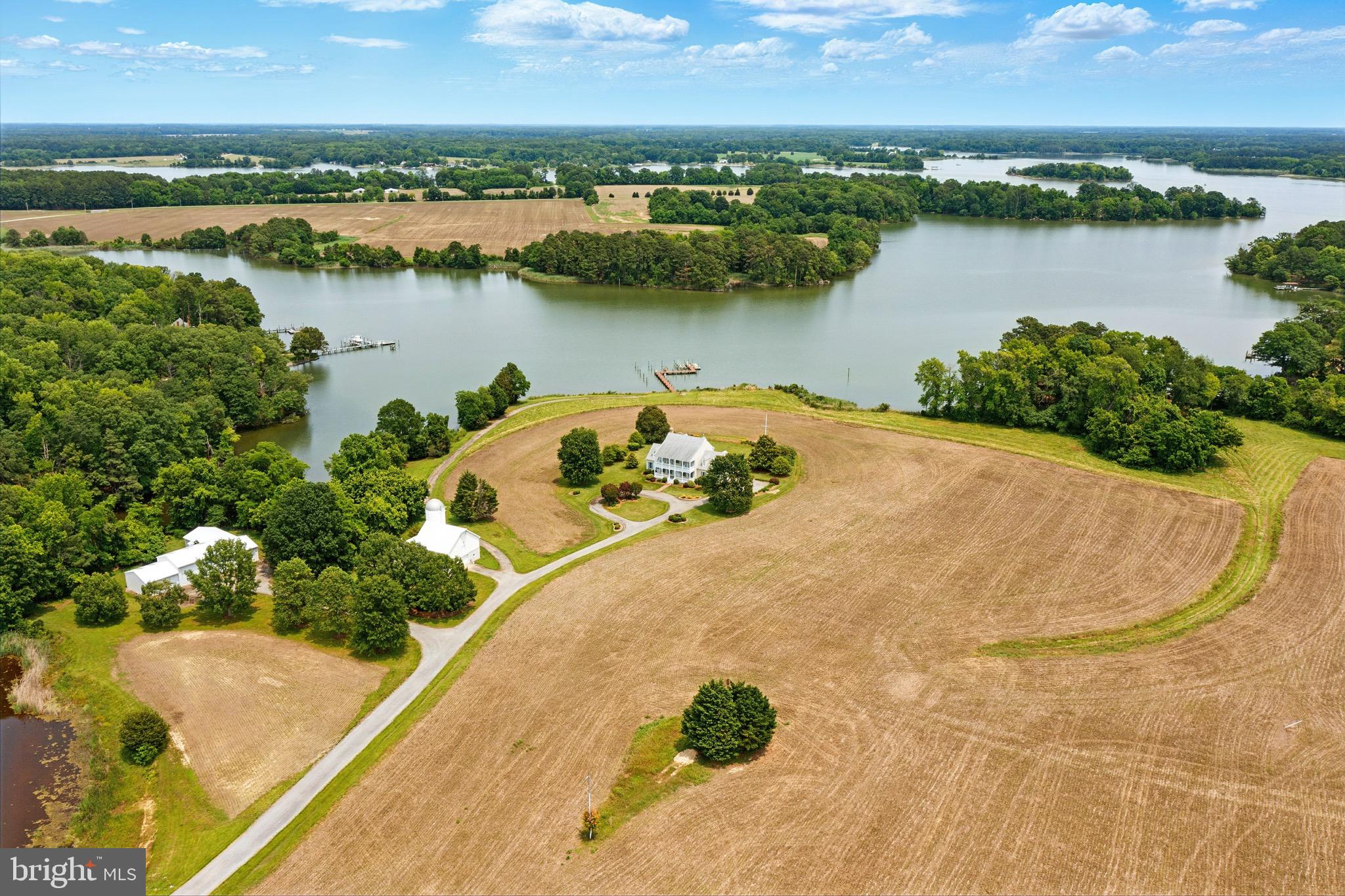 PINEY NECK - Farm