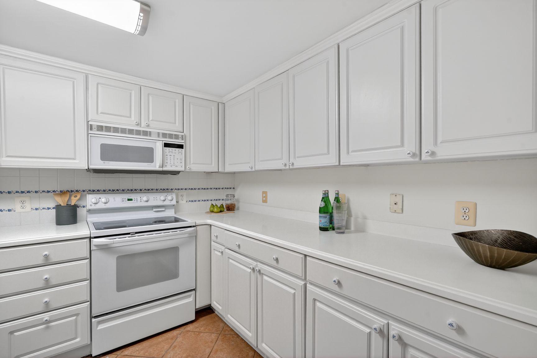 THE ELIZABETH - Residential