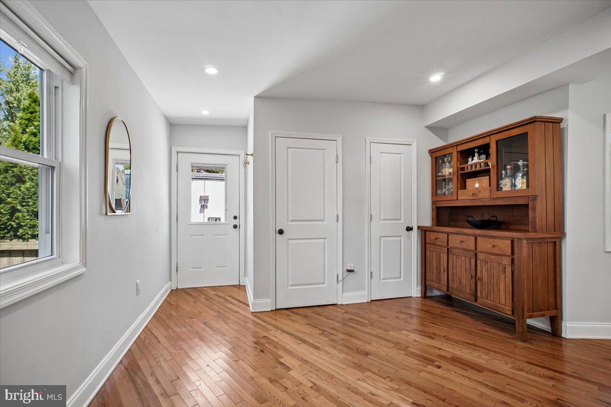 BUCKNELL MANOR - Residential