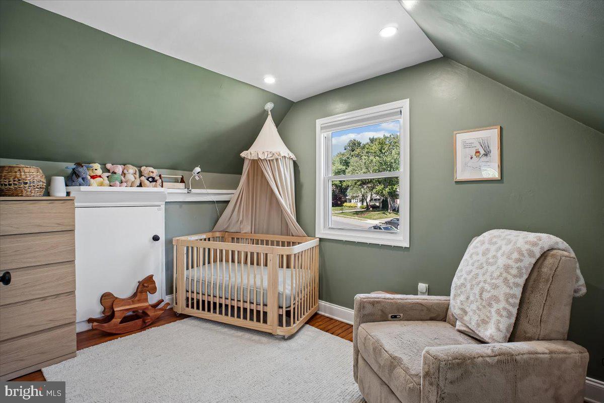 BUCKNELL MANOR - Residential