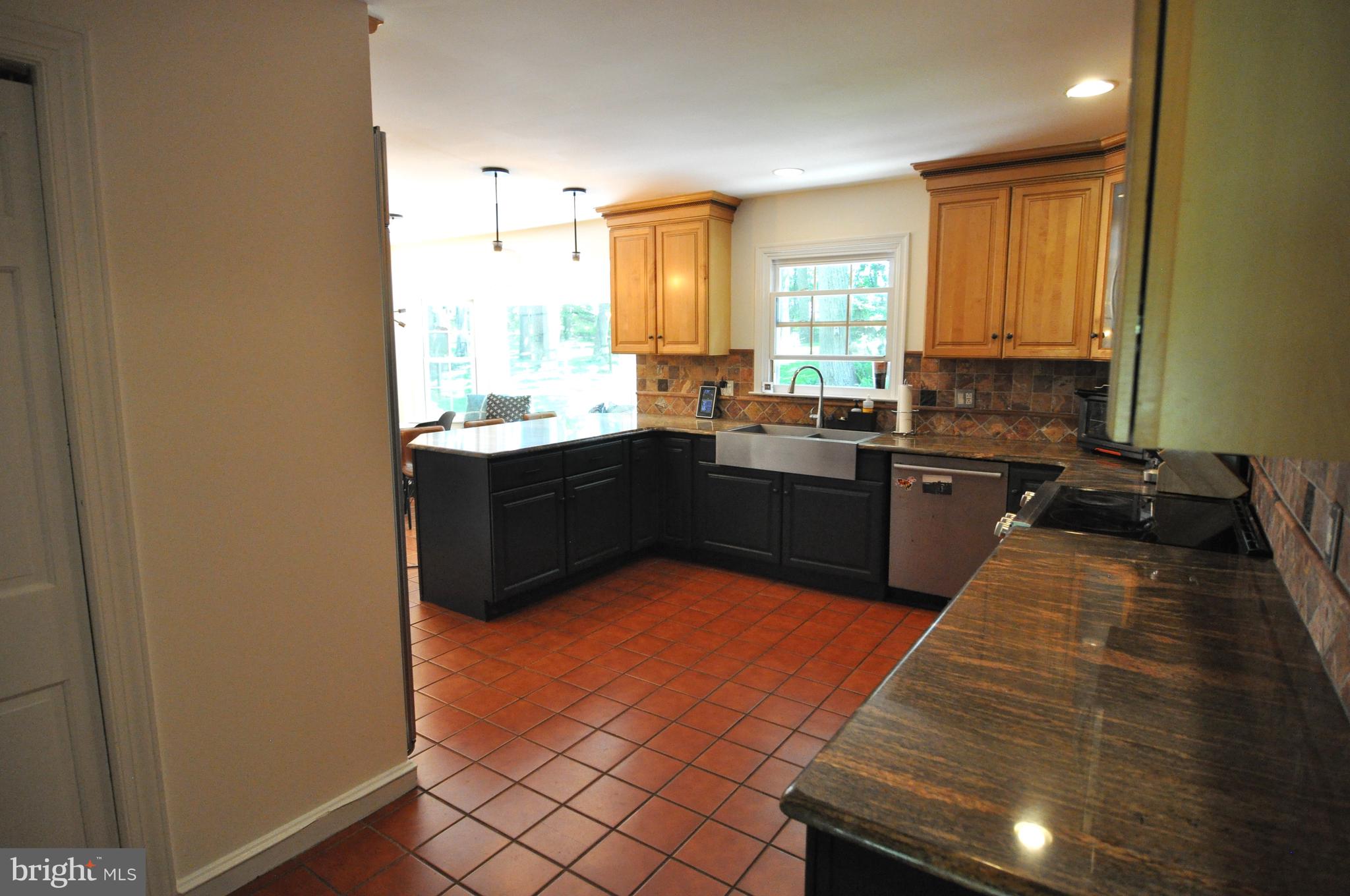 QUAIL HILL - Residential