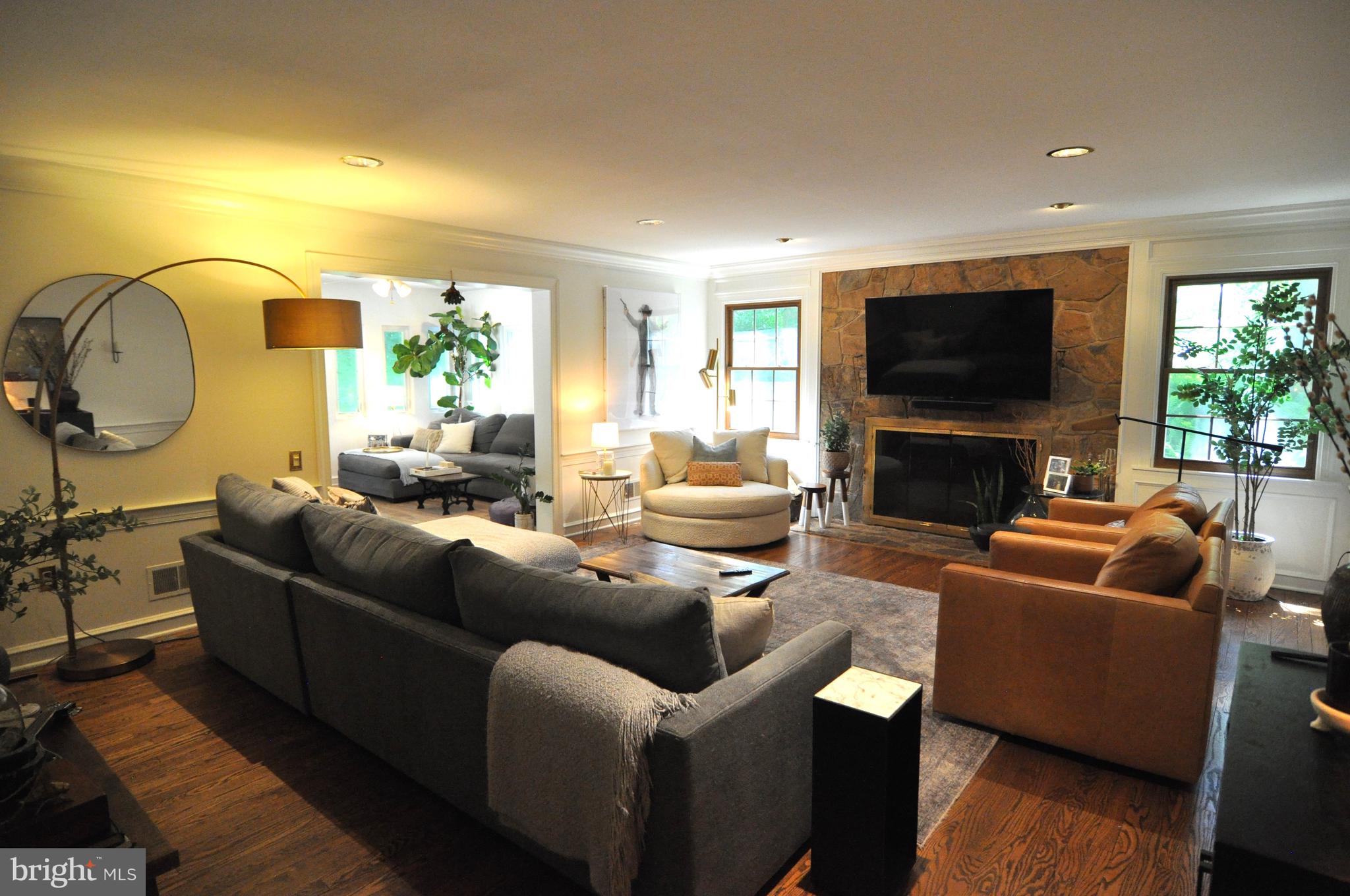 QUAIL HILL - Residential