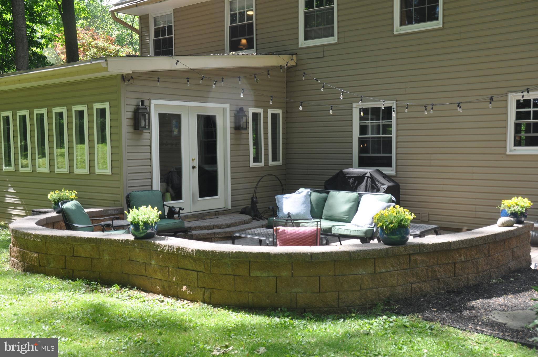 QUAIL HILL - Residential