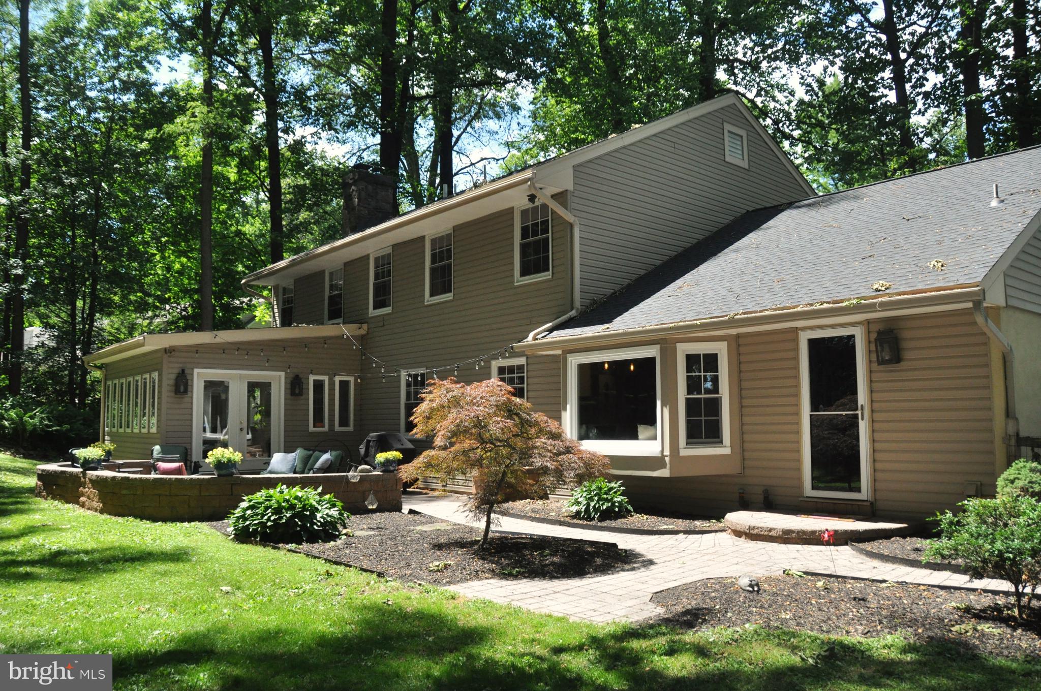 QUAIL HILL - Residential