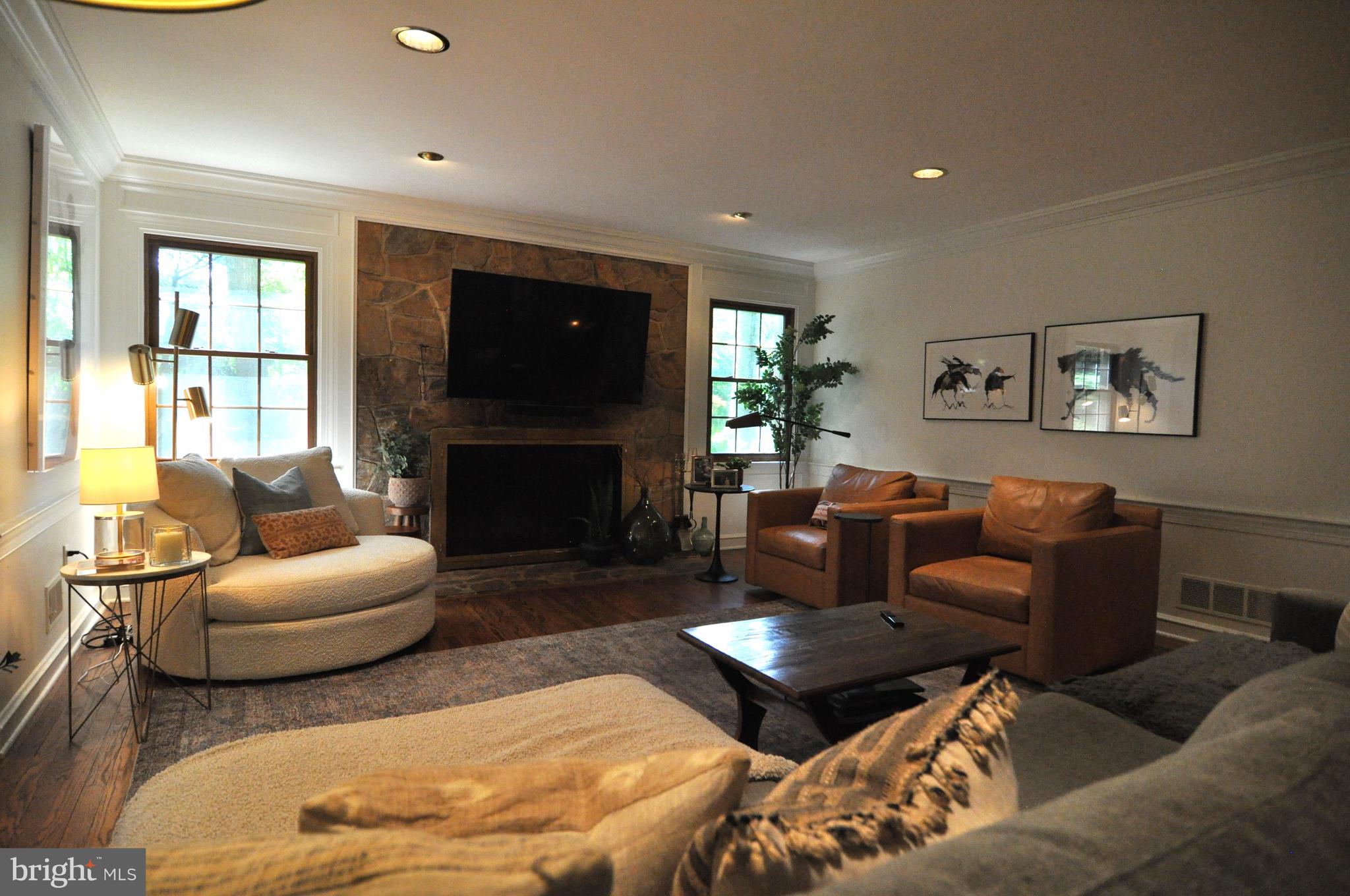 QUAIL HILL - Residential