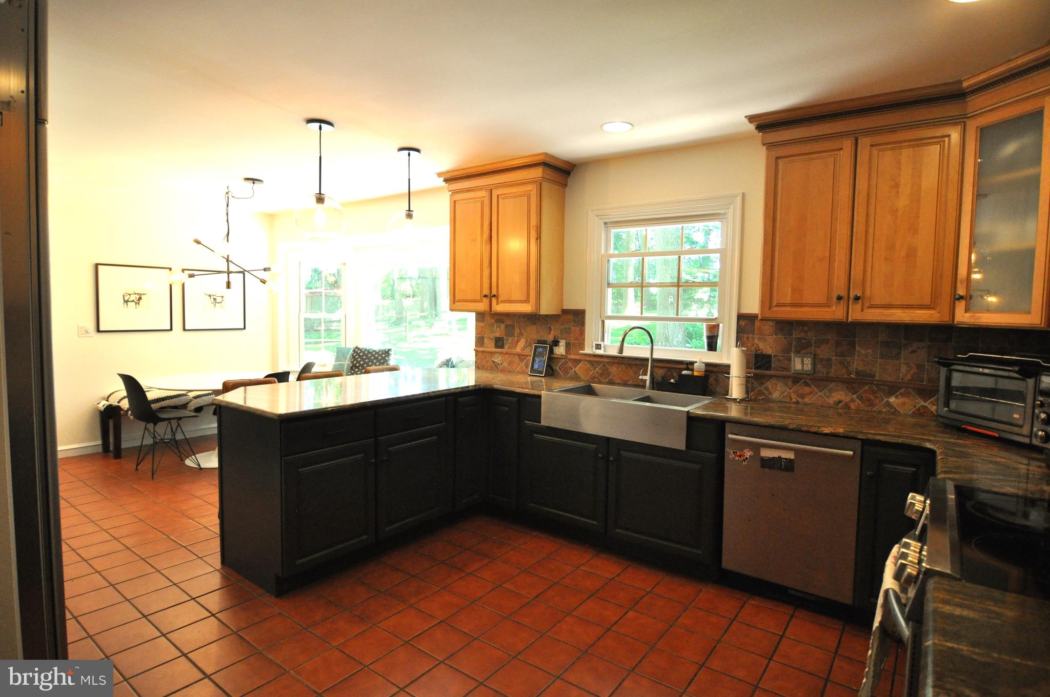QUAIL HILL - Residential
