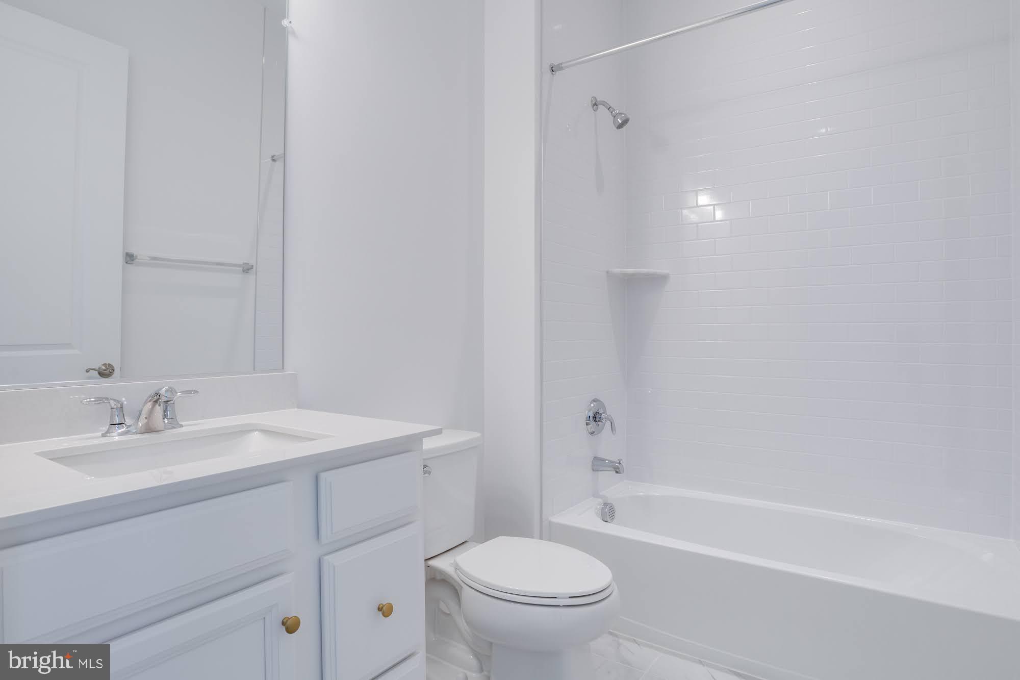 FAIRFAX ACRES - Residential