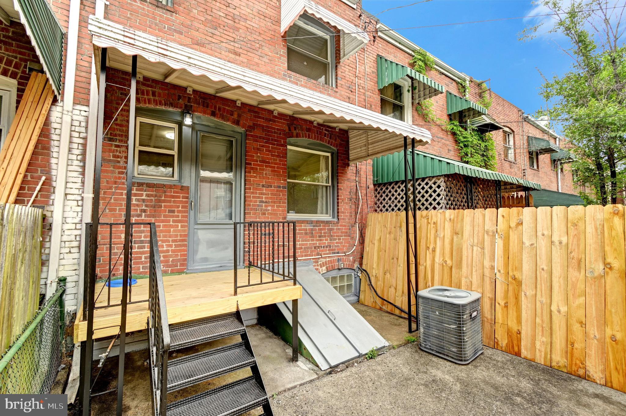 BROOKLYN - Residential