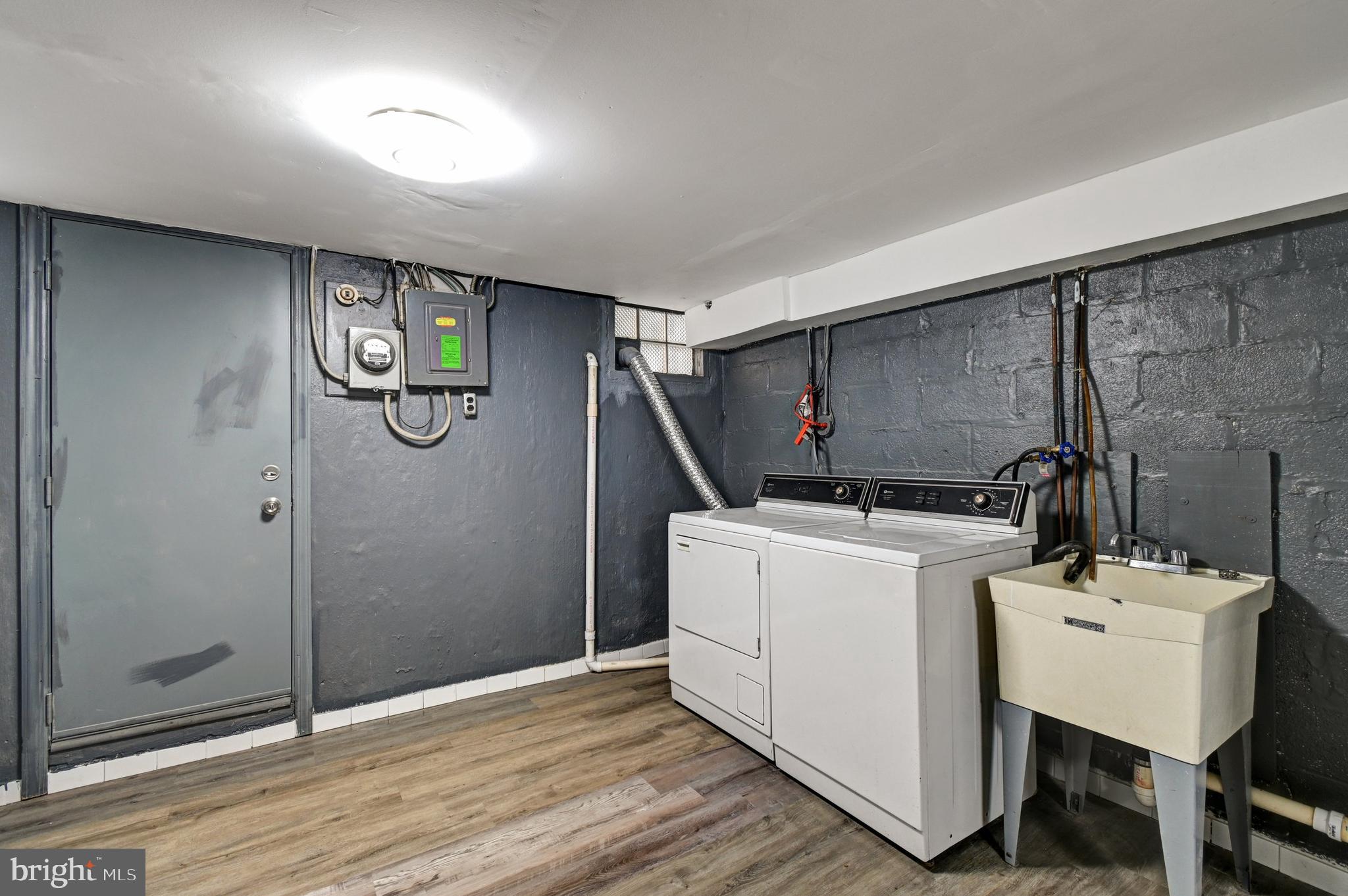 BROOKLYN - Residential