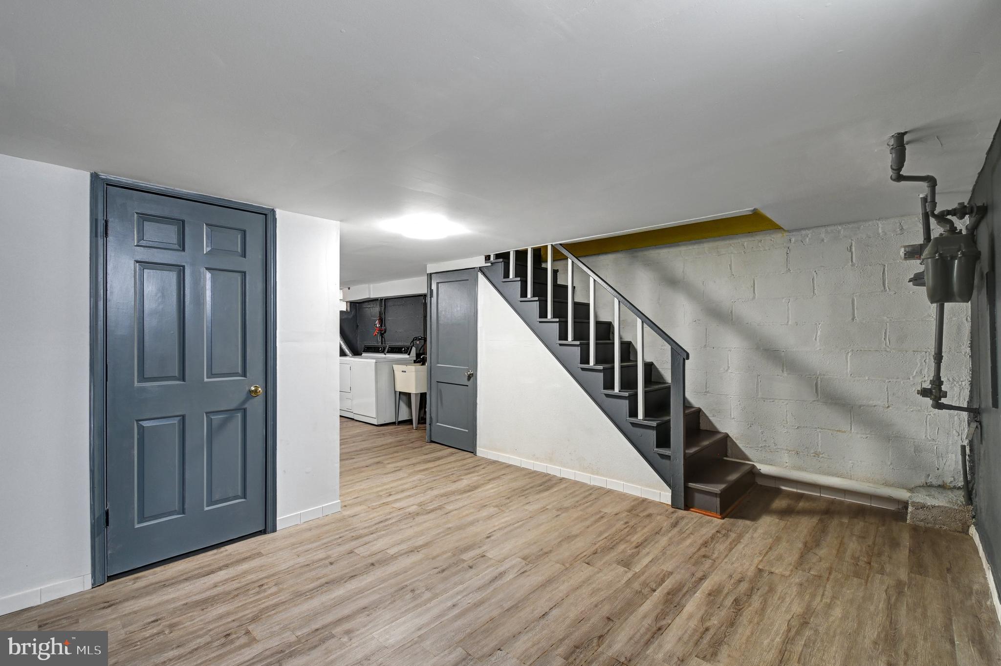 BROOKLYN - Residential
