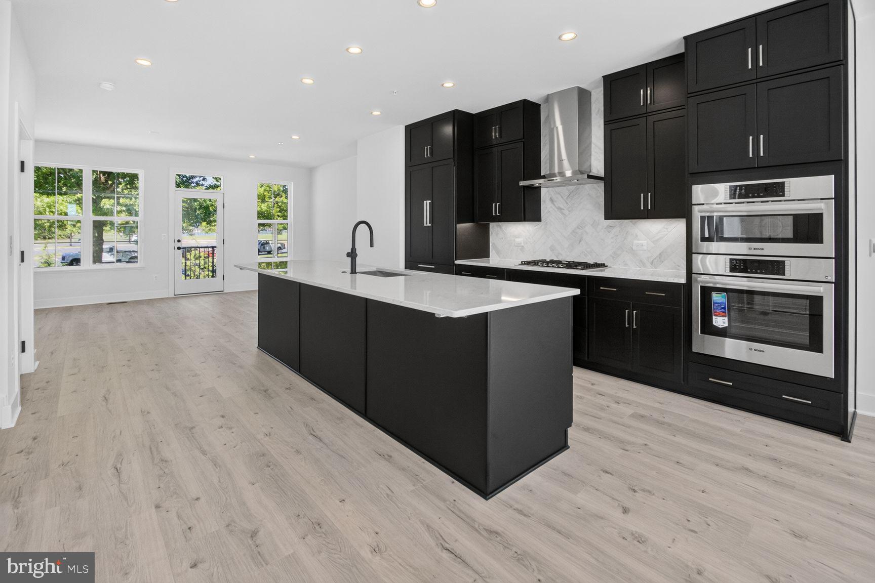 FARMSTEAD DISTRICT - Residential