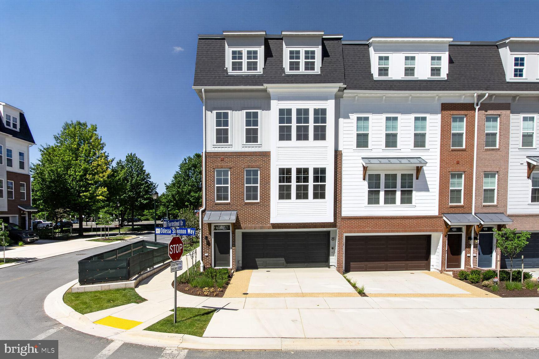 FARMSTEAD DISTRICT - Residential