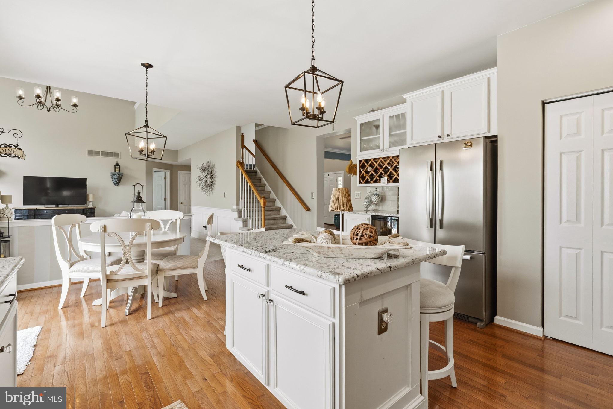 BELLA VISTA - Residential