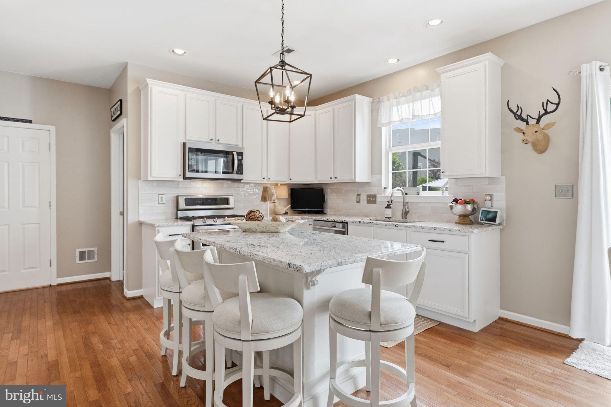 BELLA VISTA - Residential