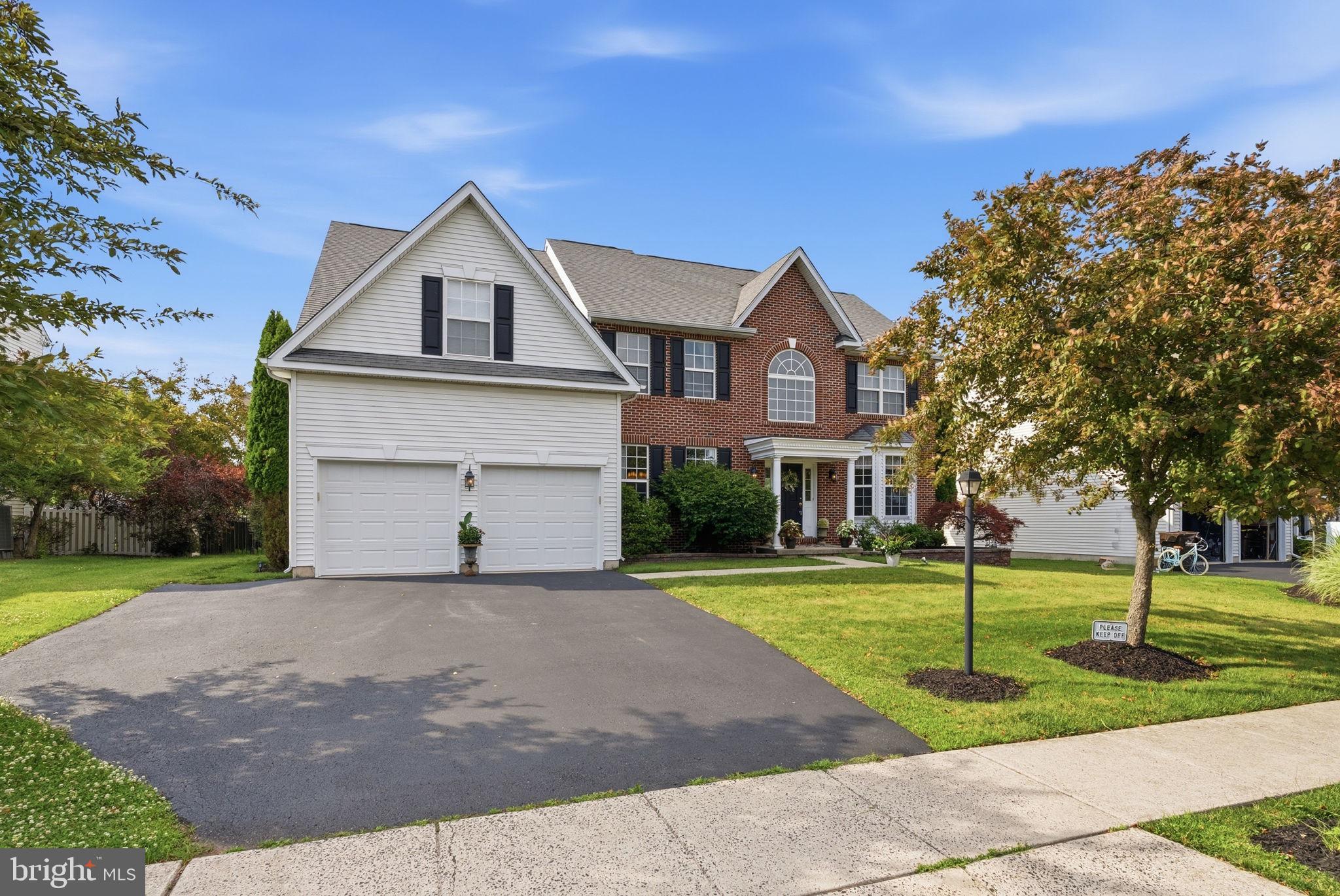 BELLA VISTA - Residential