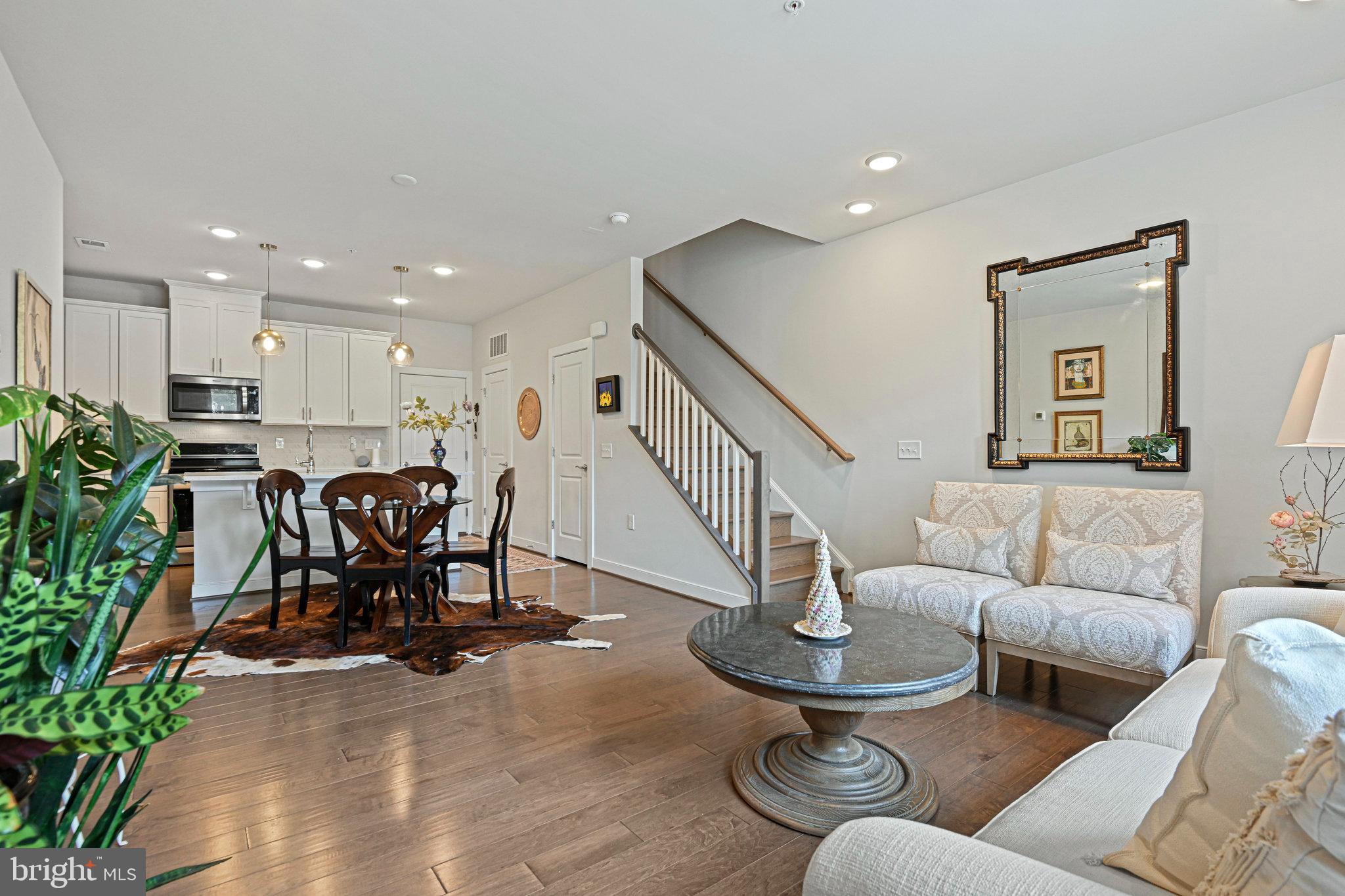 METROPARK AT ARROWBROOK - Residential