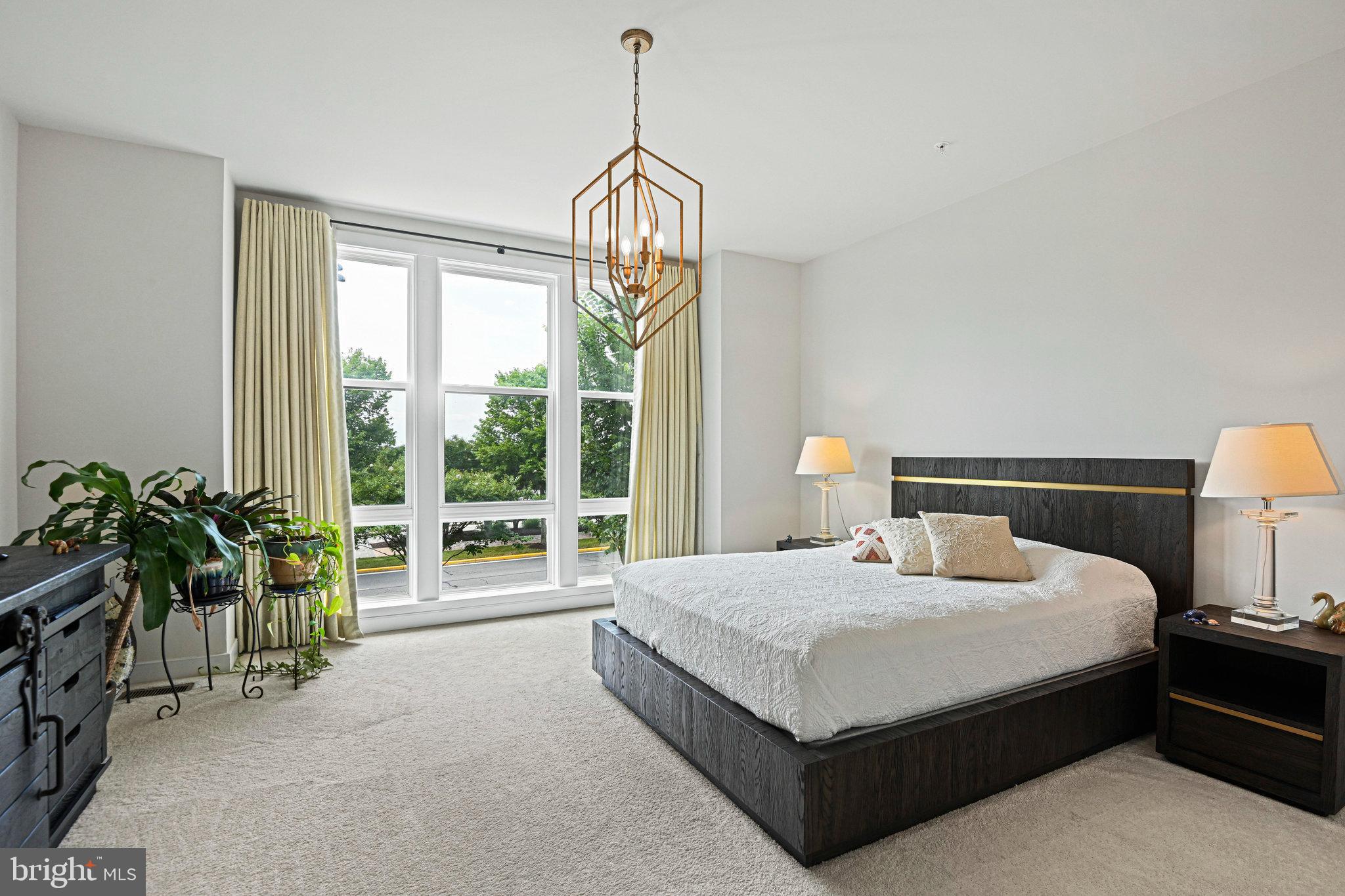 METROPARK AT ARROWBROOK - Residential