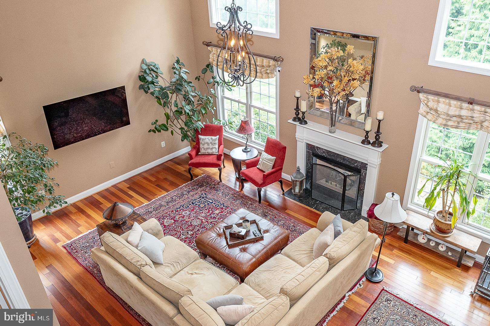 EST AT MILL CREEK - Residential