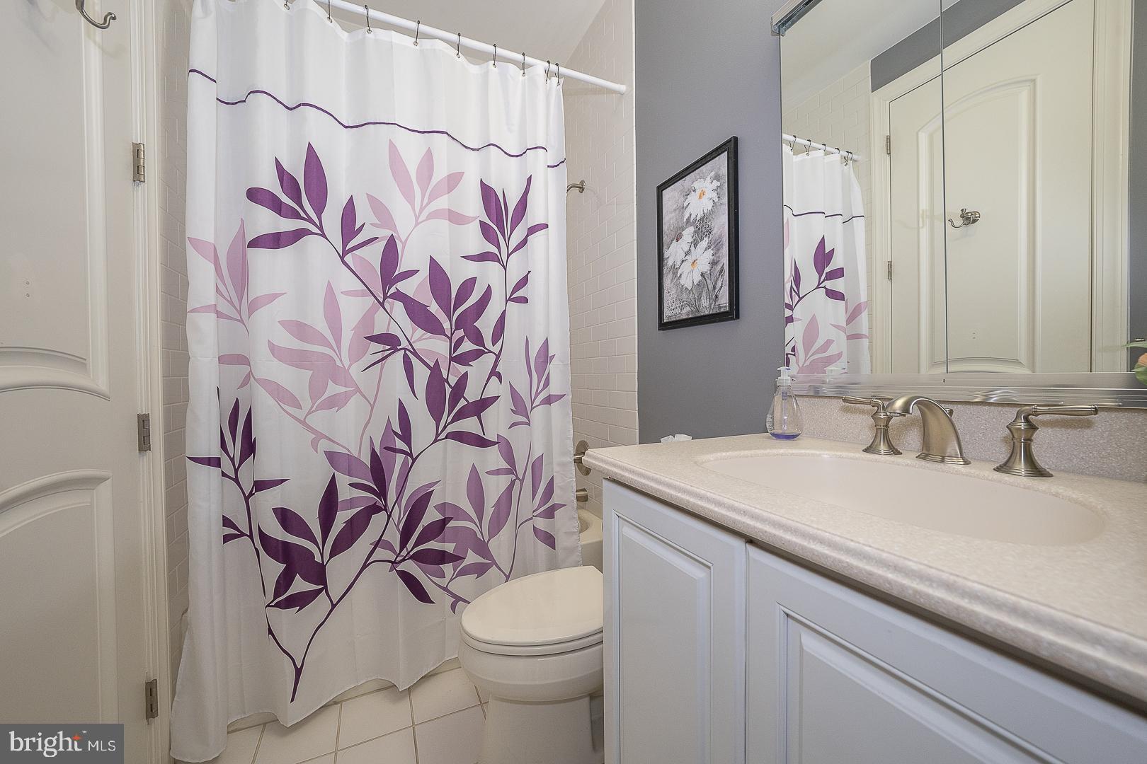 EST AT MILL CREEK - Residential