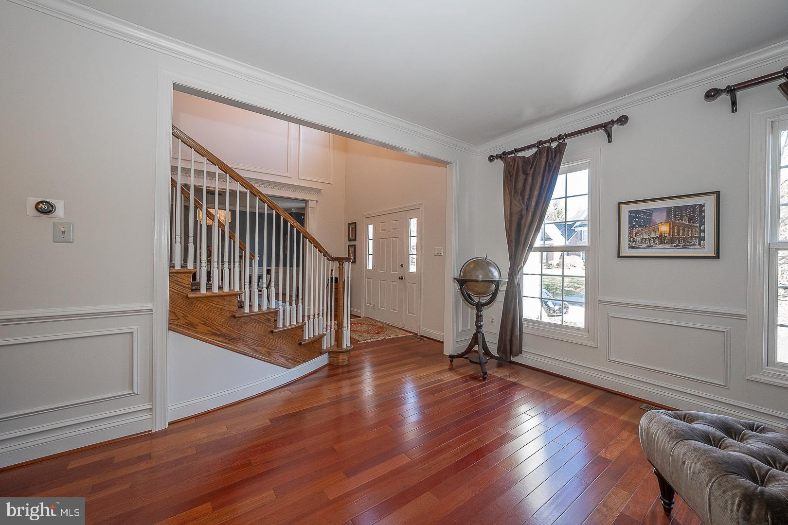 EST AT MILL CREEK - Residential