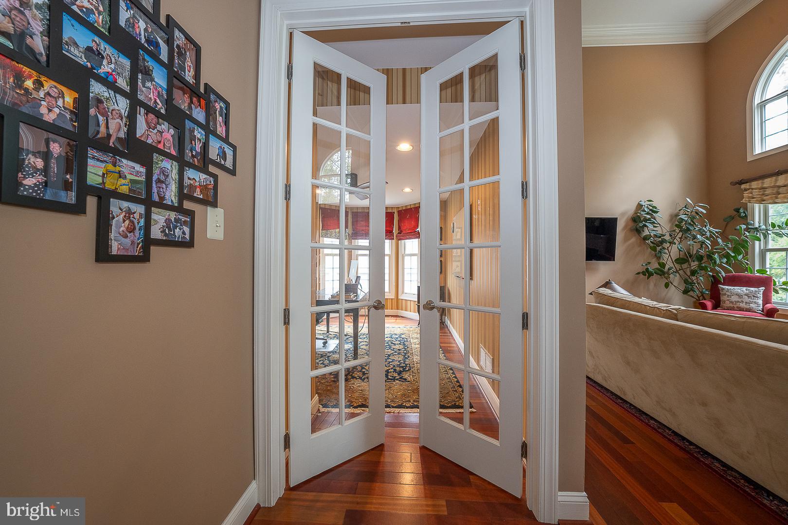 EST AT MILL CREEK - Residential