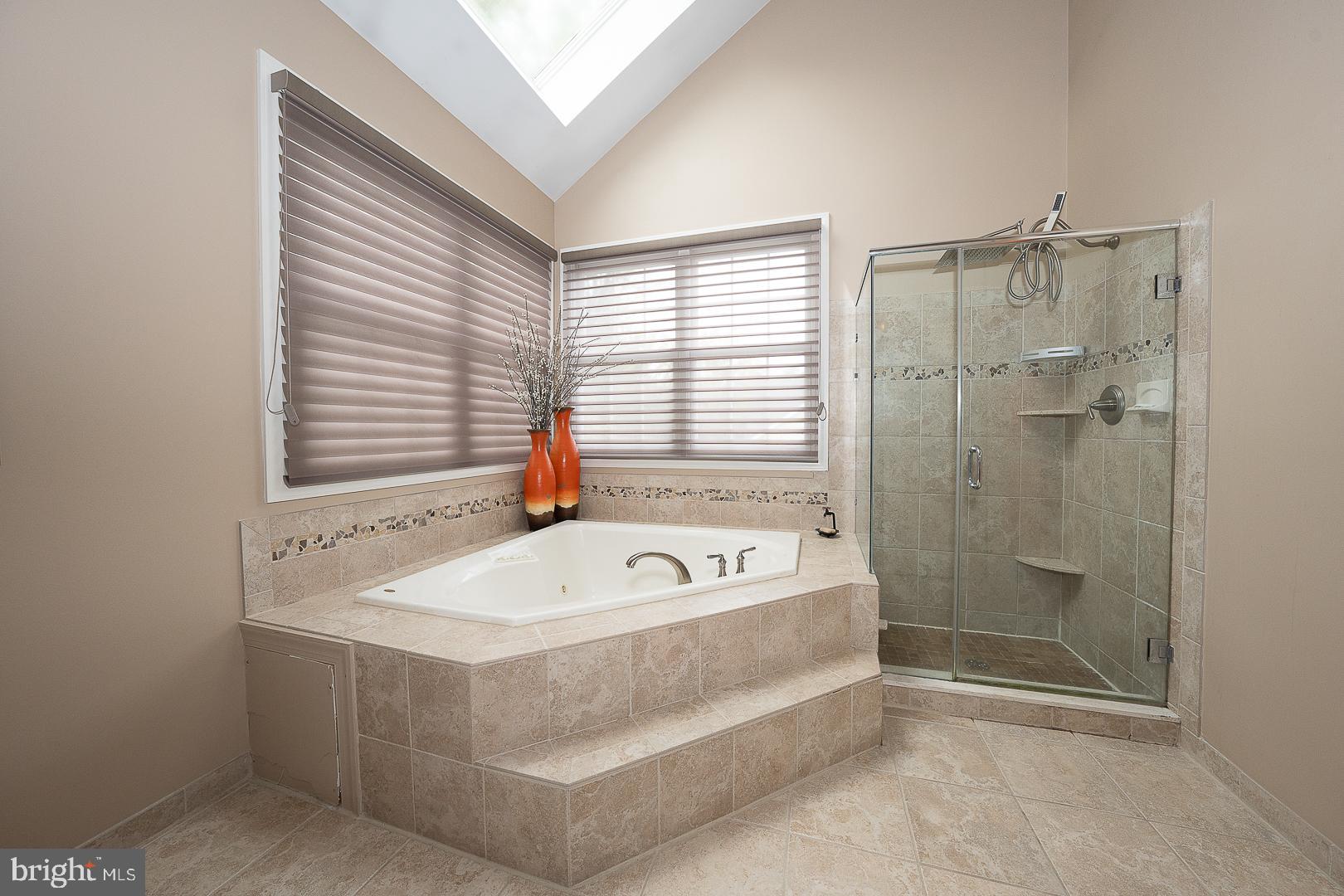 EST AT MILL CREEK - Residential
