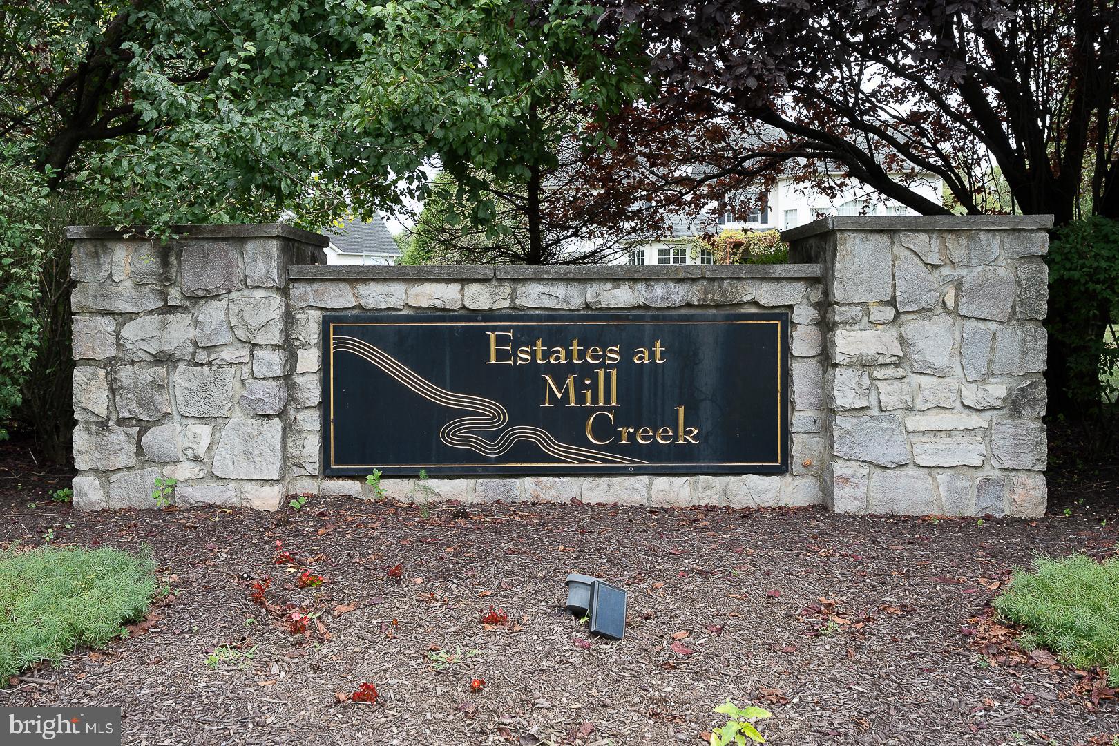 EST AT MILL CREEK - Residential