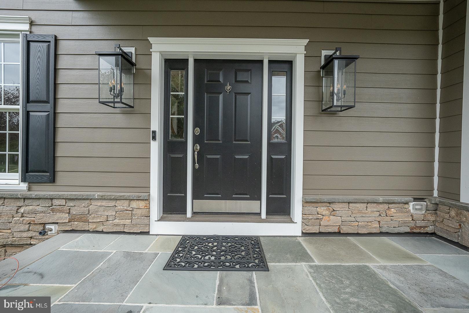 EST AT MILL CREEK - Residential