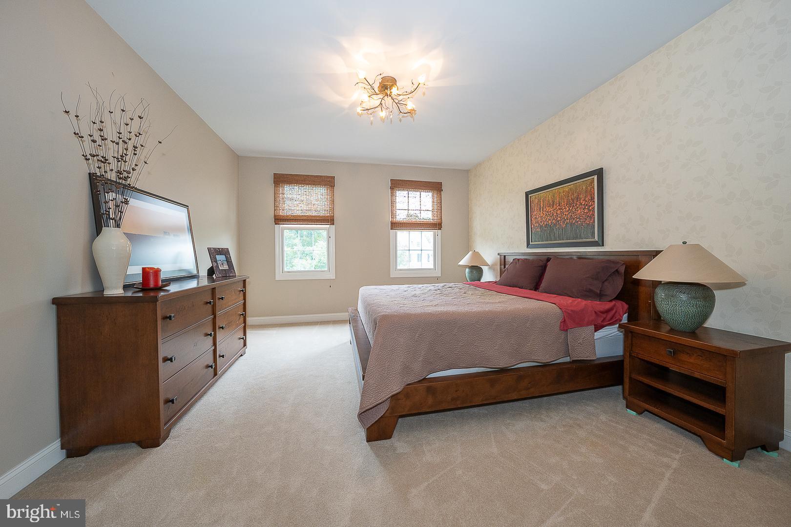 EST AT MILL CREEK - Residential