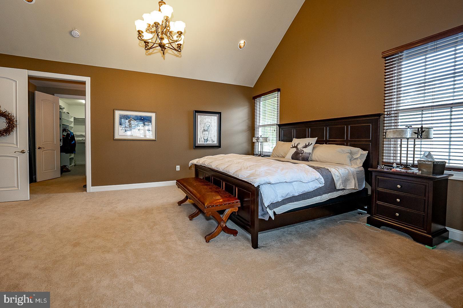 EST AT MILL CREEK - Residential