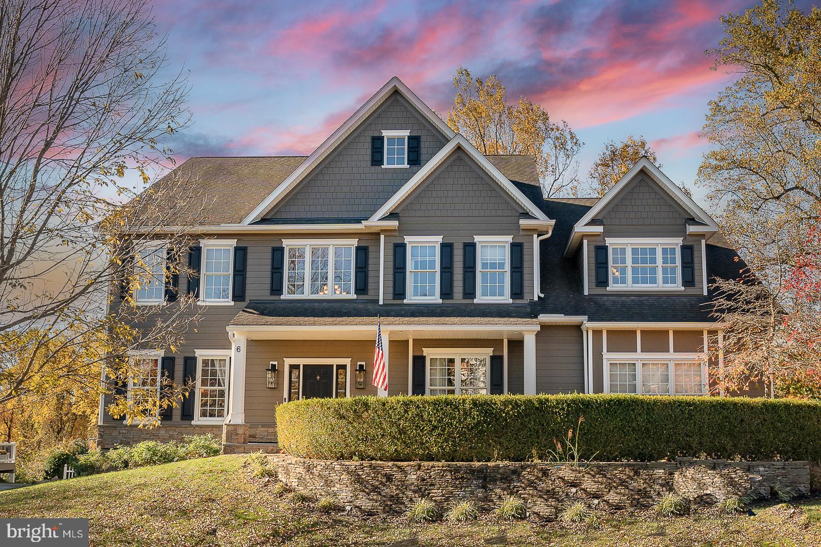 EST AT MILL CREEK - Residential