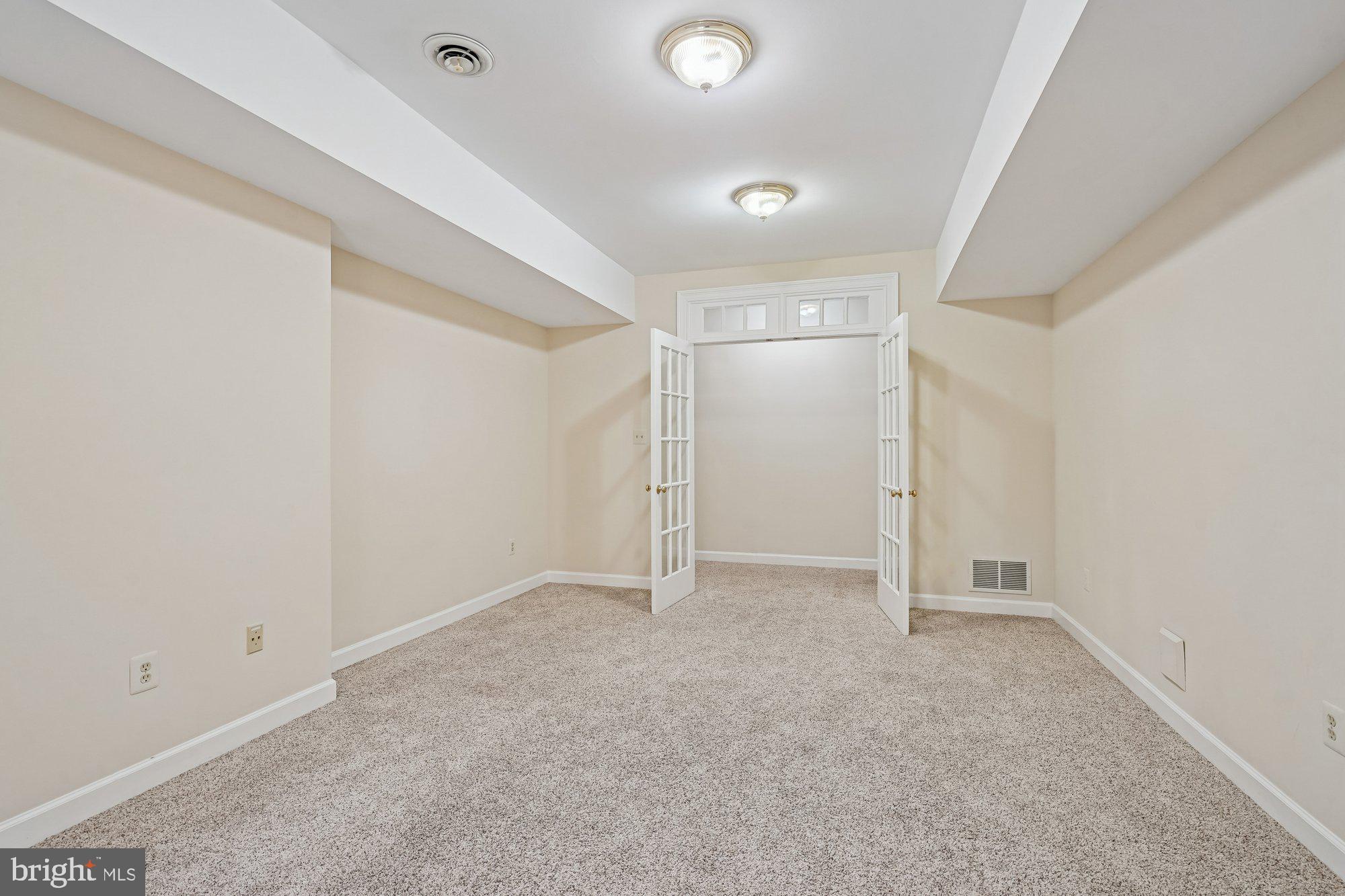 WEST BETHESDA PARK - Residential