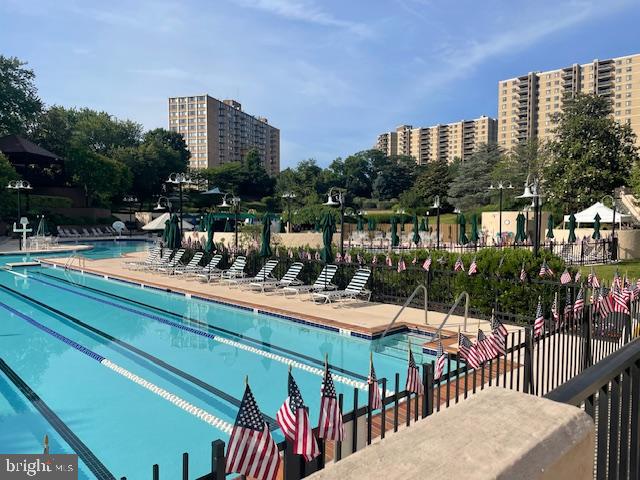 WATERGATE AT LANDMARK - Residential