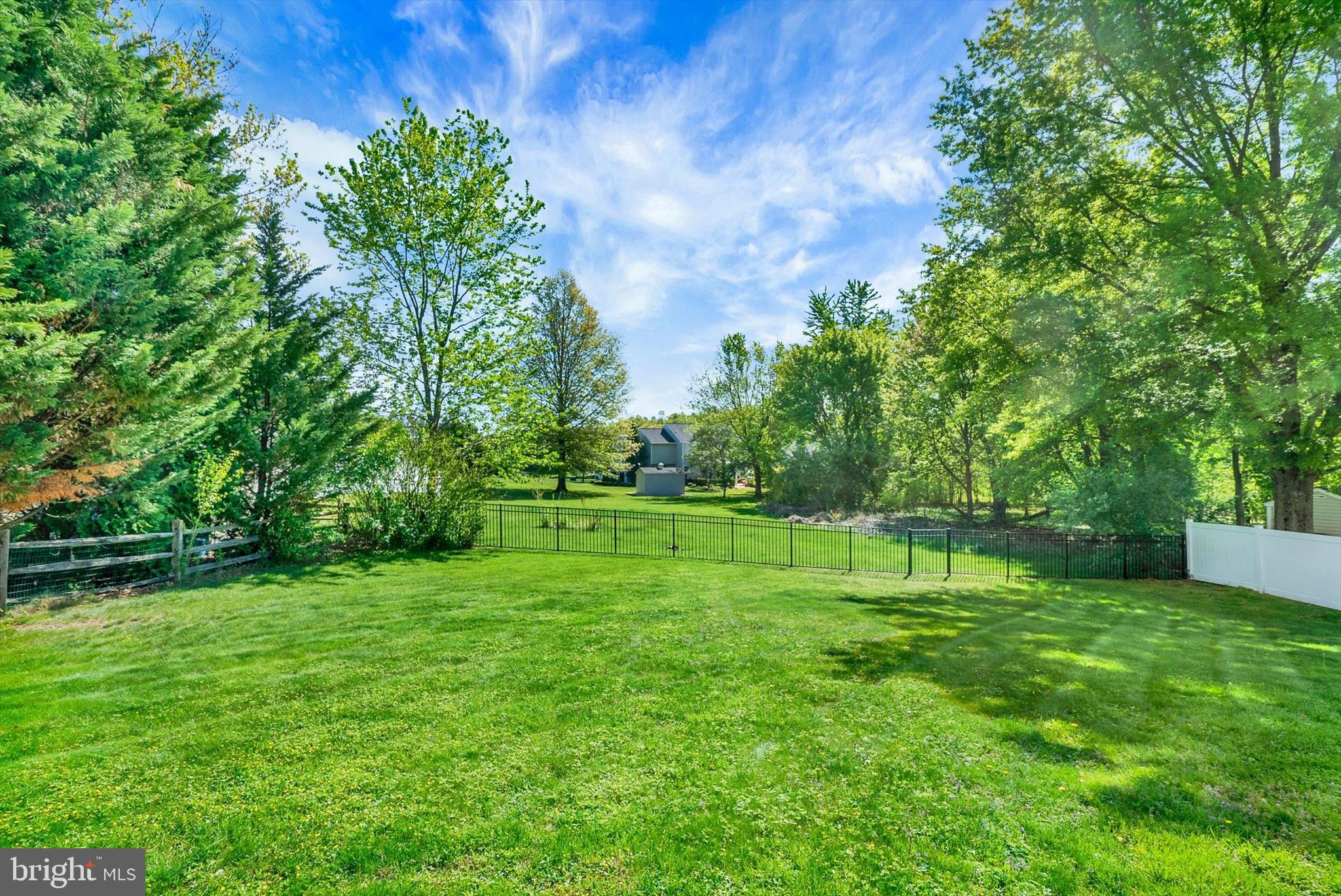 SPRINGBROOK - Residential
