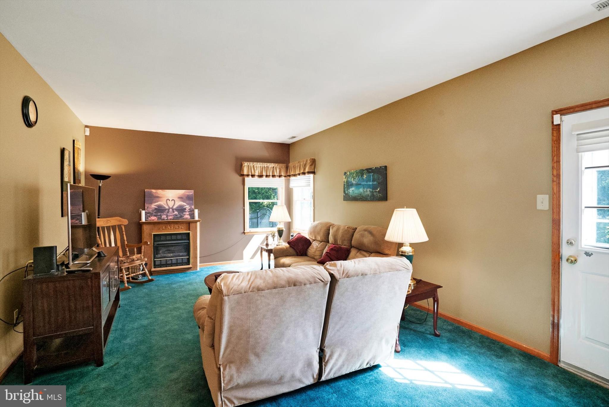 SPRINGBROOK - Residential