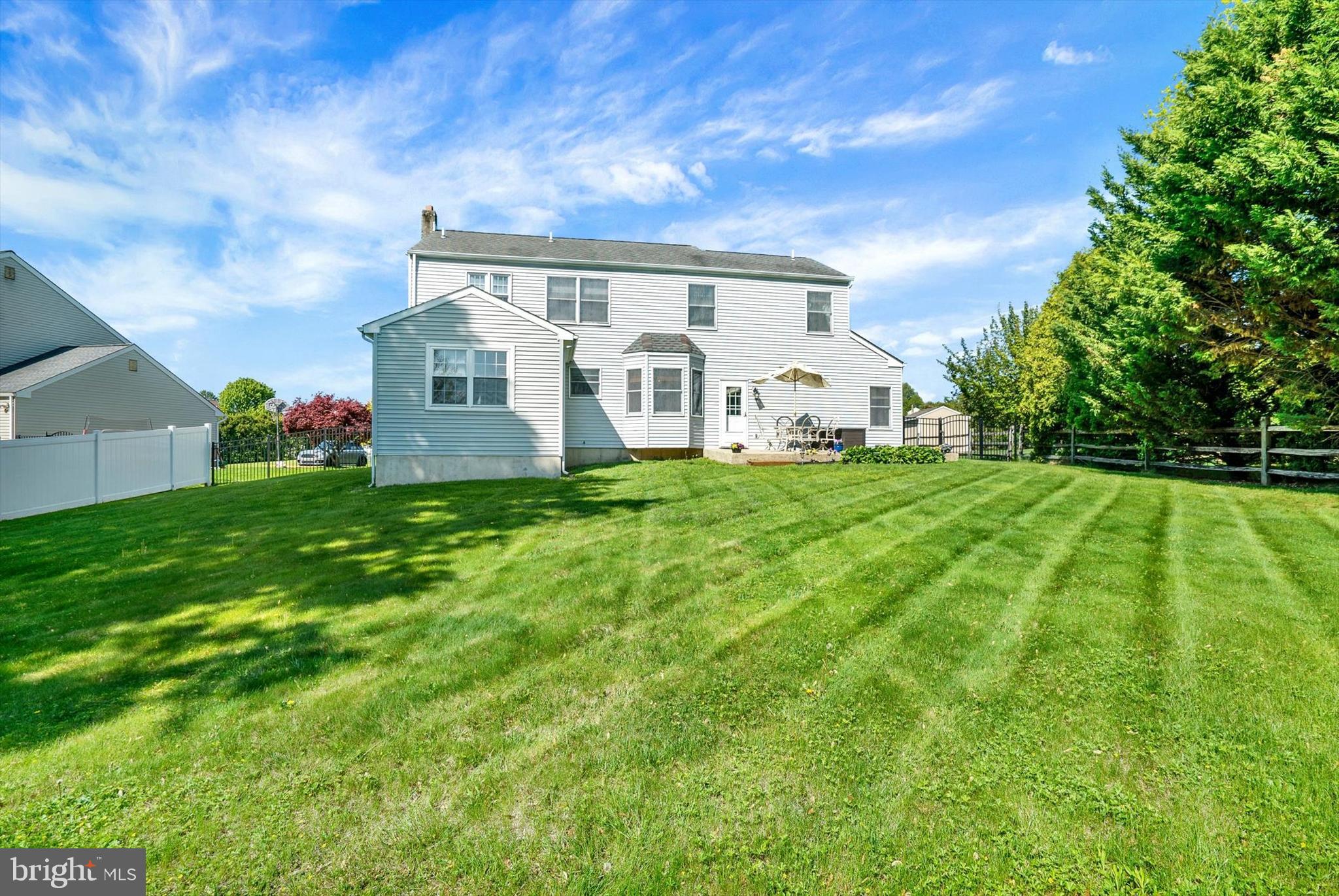 SPRINGBROOK - Residential