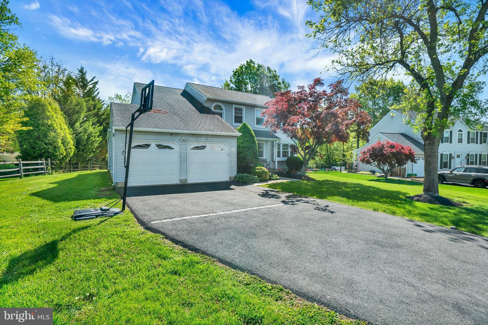 SPRINGBROOK - Residential