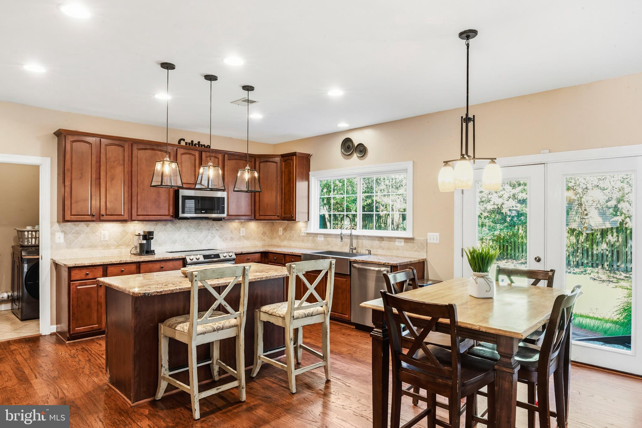 CEDAR RIDGE - Residential