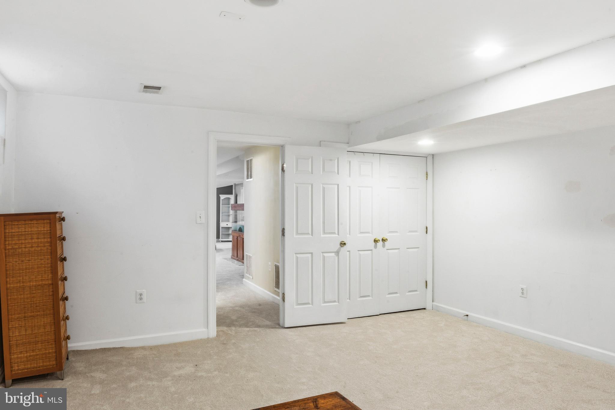 CEDAR RIDGE - Residential