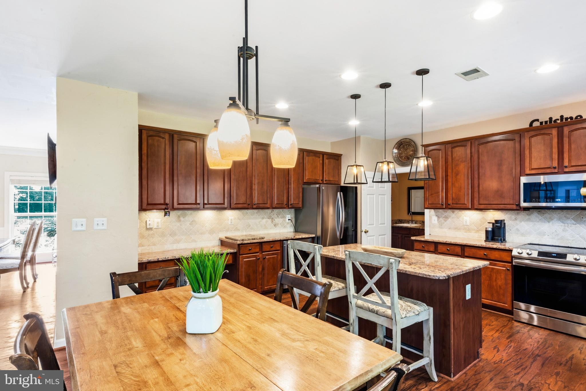 CEDAR RIDGE - Residential