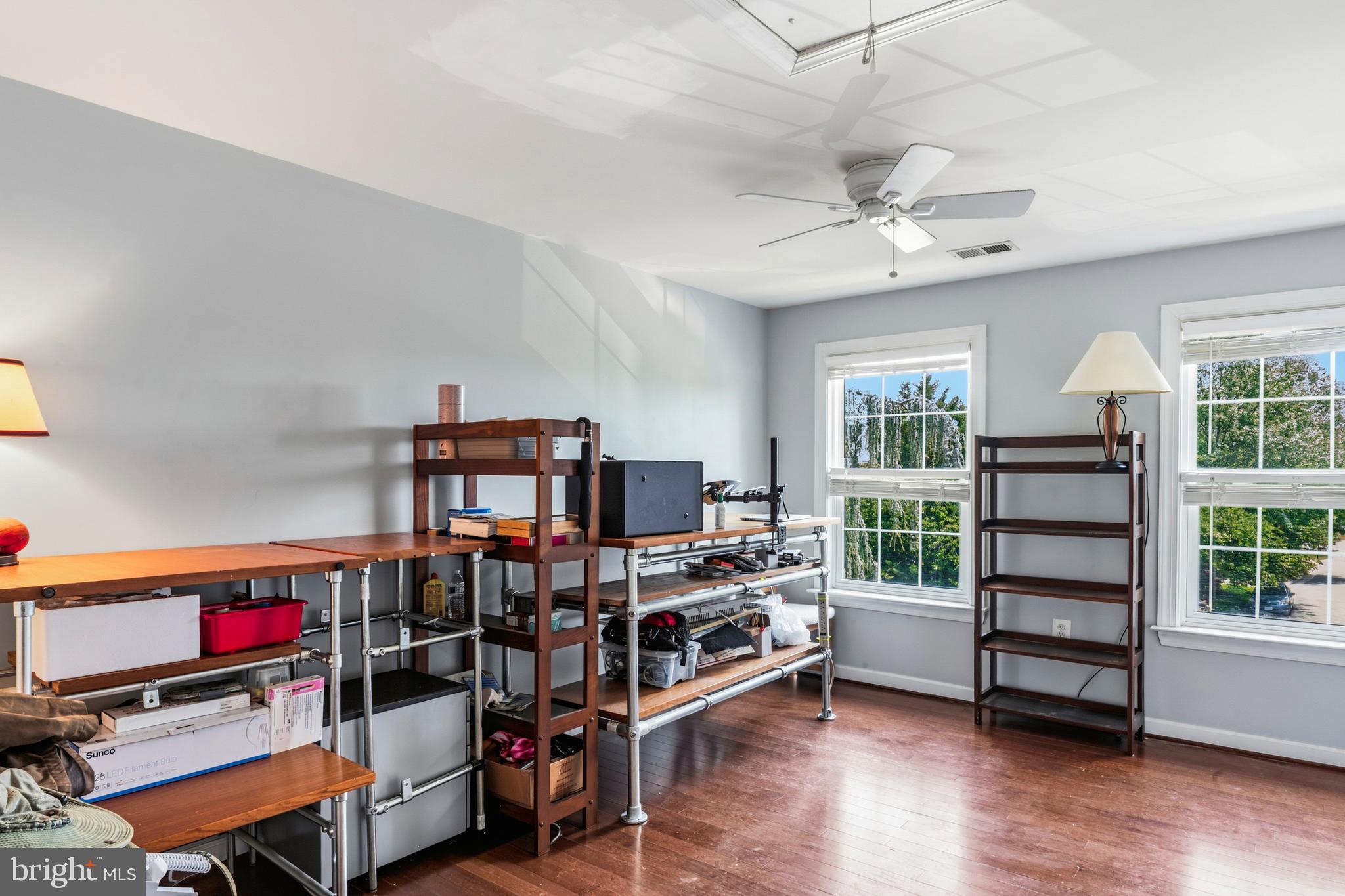 CEDAR RIDGE - Residential