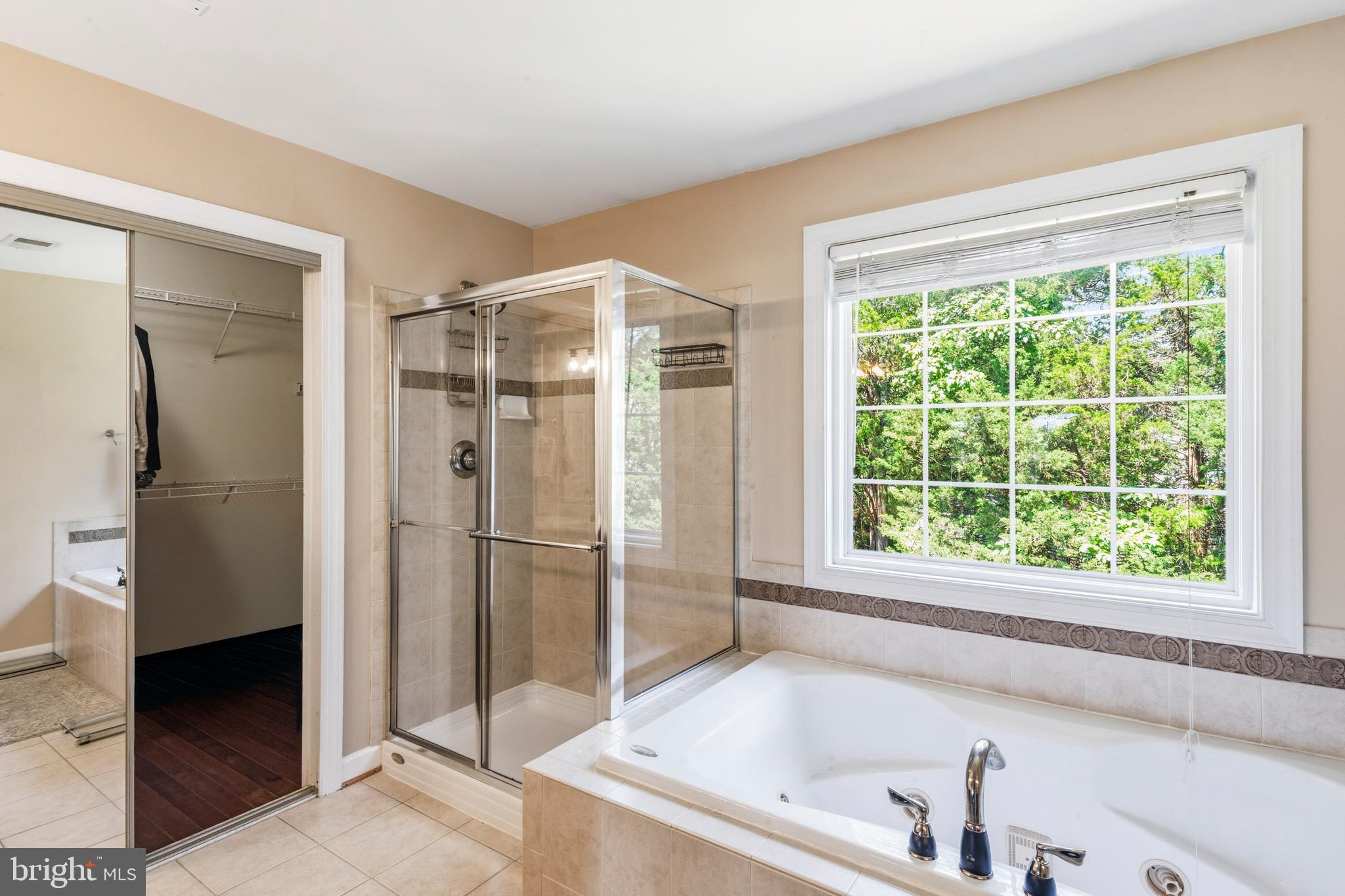 CEDAR RIDGE - Residential