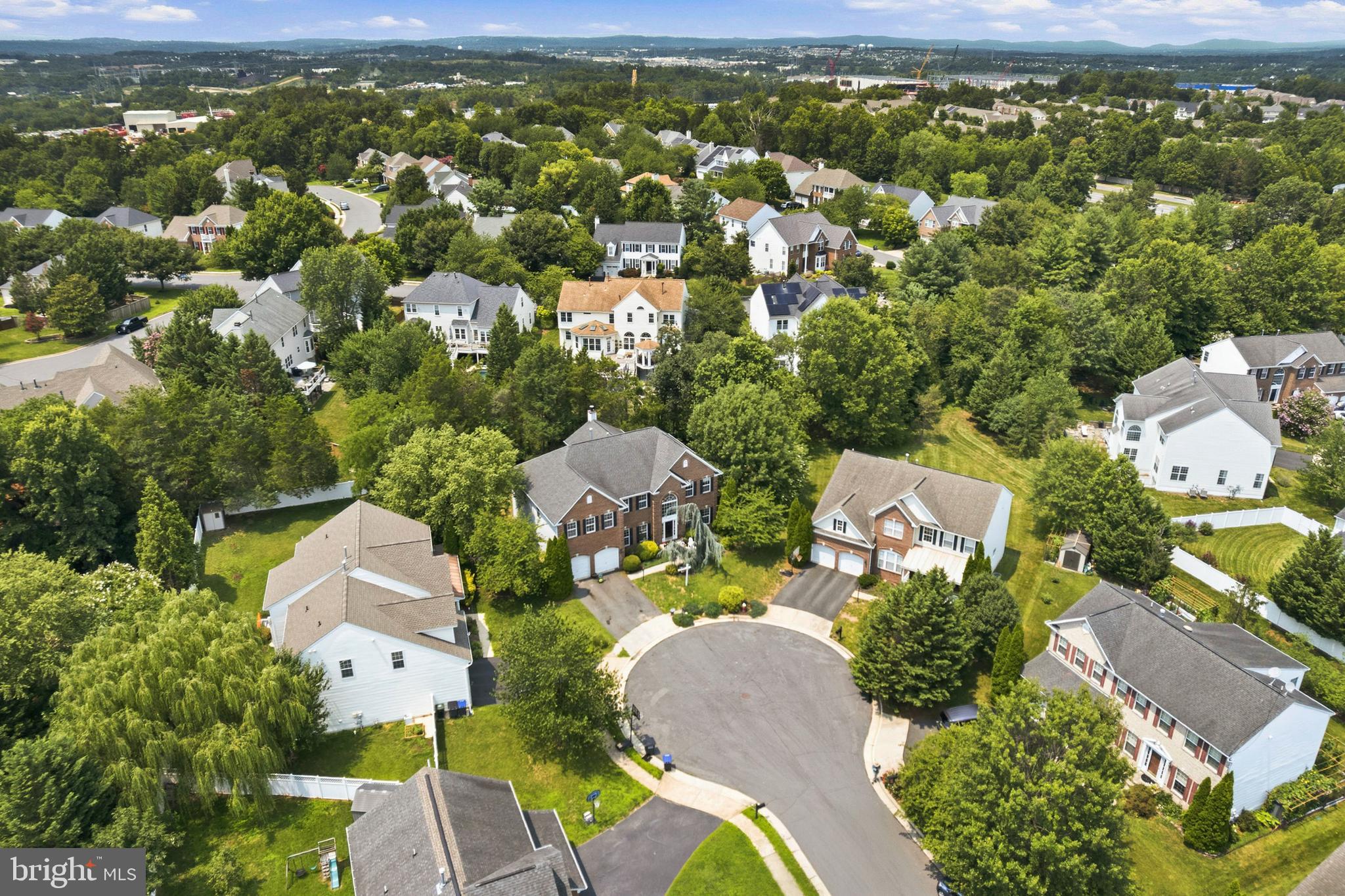 CEDAR RIDGE - Residential