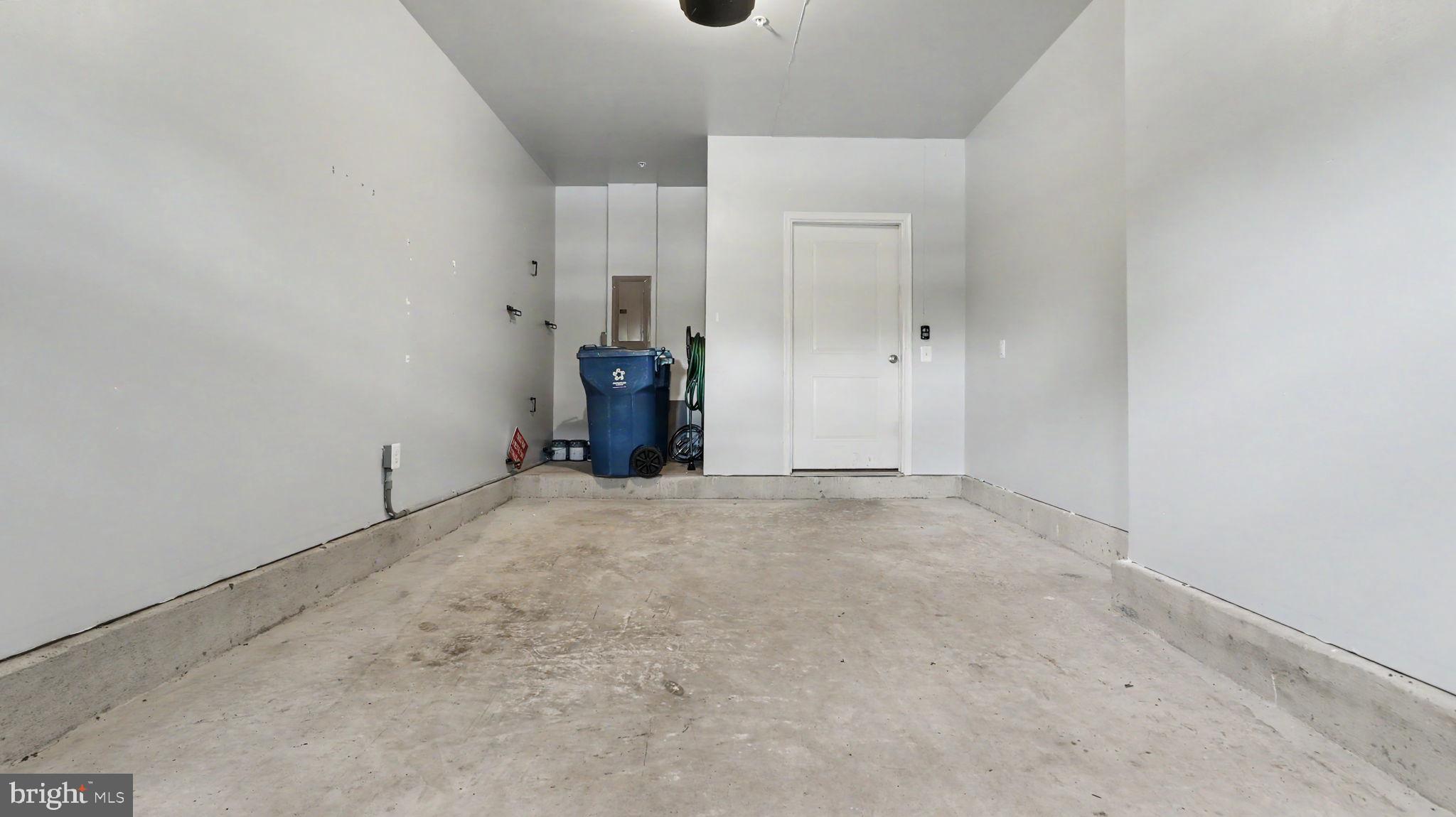 RIDGES AT LOUDOUN VALLEY - Residential