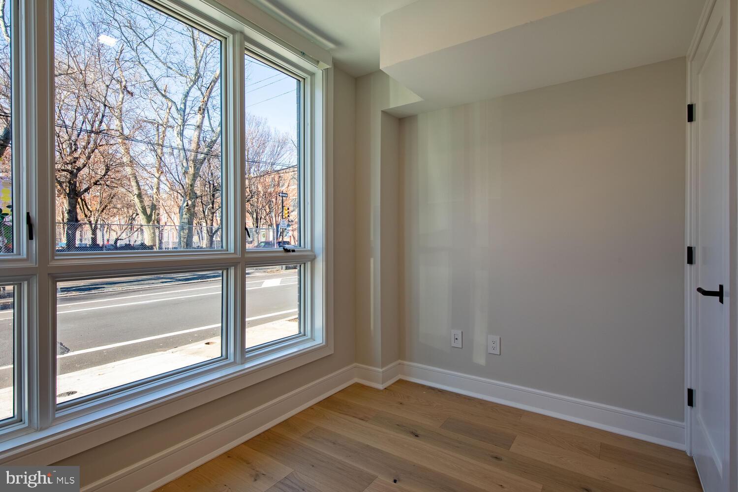 SOCIETY HILL - Residential